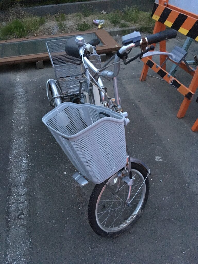 電動自転車11