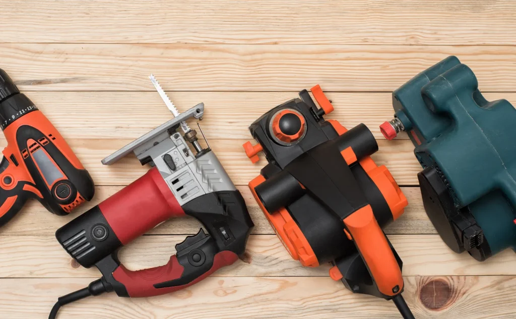 バッテリー付き電動工具を処分する際の注意点