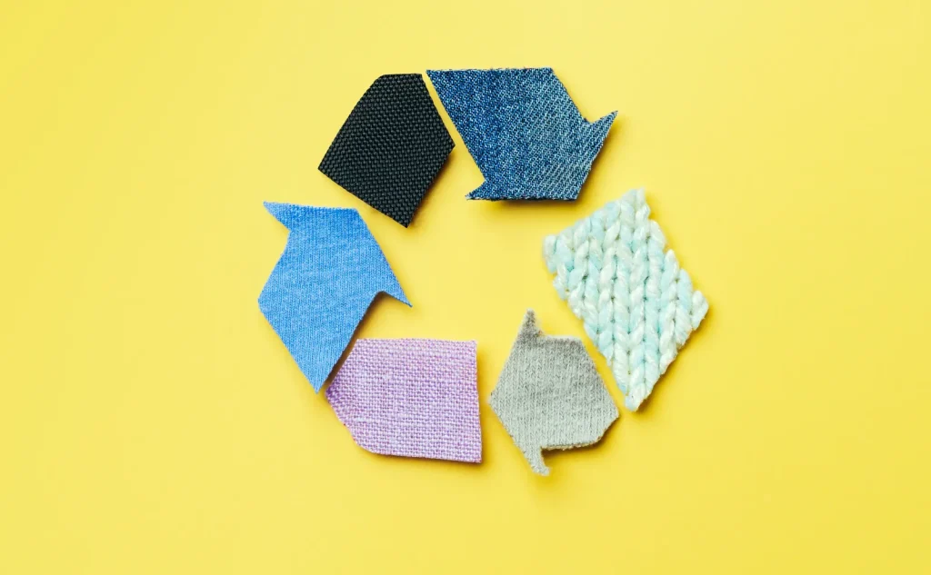 捨てるだけじゃもったいない！CDのリユース・再活用方法