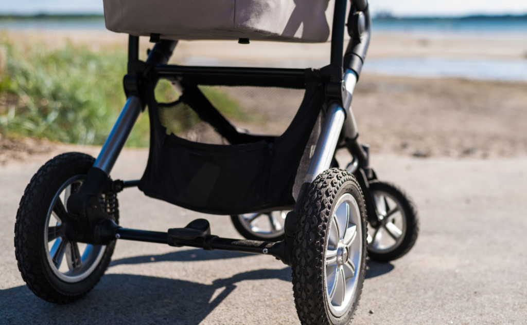 具体例：ベビーカーの大きさや状態別の出し方