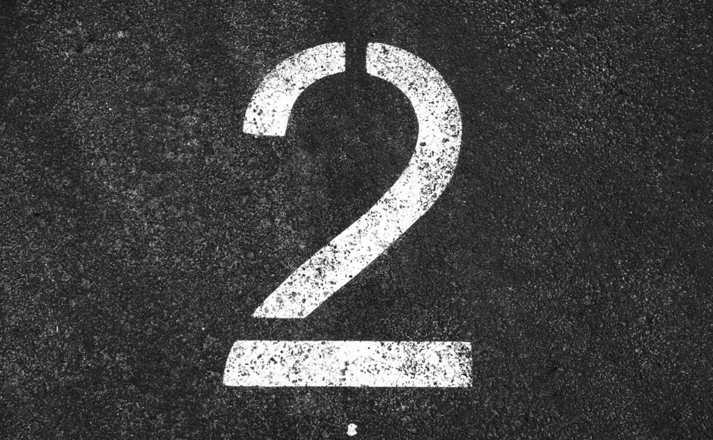 レベル2：床の一部が物で埋まっている状態