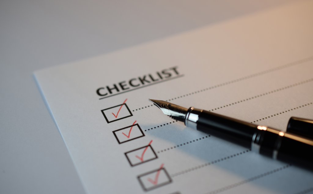 空間づくりの面から見る「落ち着かない部屋」の特徴